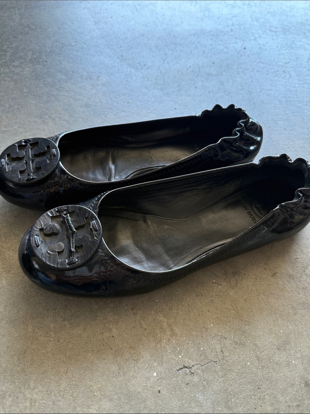 Tory Burch Black Patent Leather Logo Ballet Flats